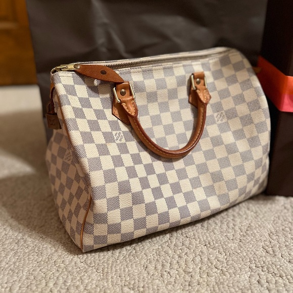 Authentic Louis Vuitton Speedy 30 - Picture 10 of 14